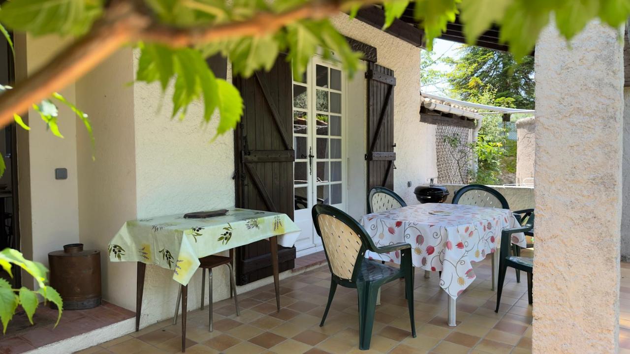 Villa Entiere Au Calme Dans Village Provencal Peymeinade Dış mekan fotoğraf